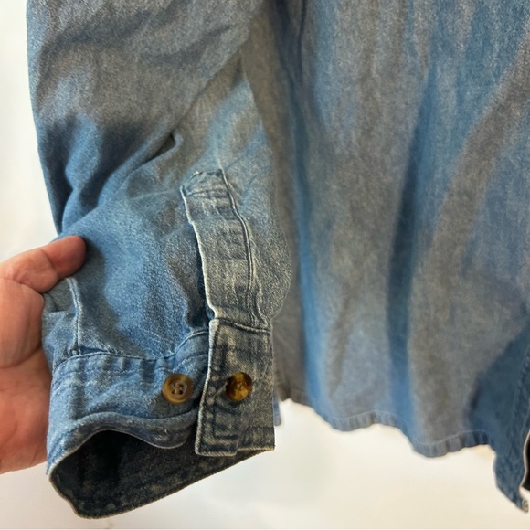 Embroidered Denim Shirt with Beaded Details women’s 1x. Dolphin bedazzled ocean. - Picture 6 of 12